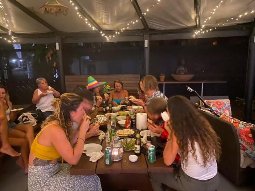 Cairns Beaches Flashpackers Палм Коув Екстериор снимка