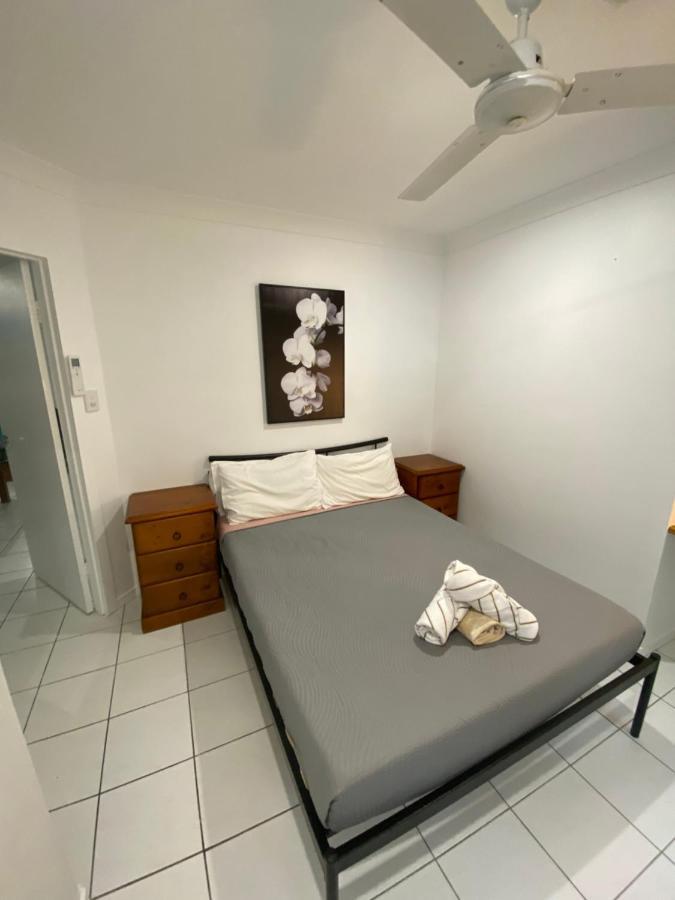 Cairns Beaches Flashpackers Палм Коув Екстериор снимка