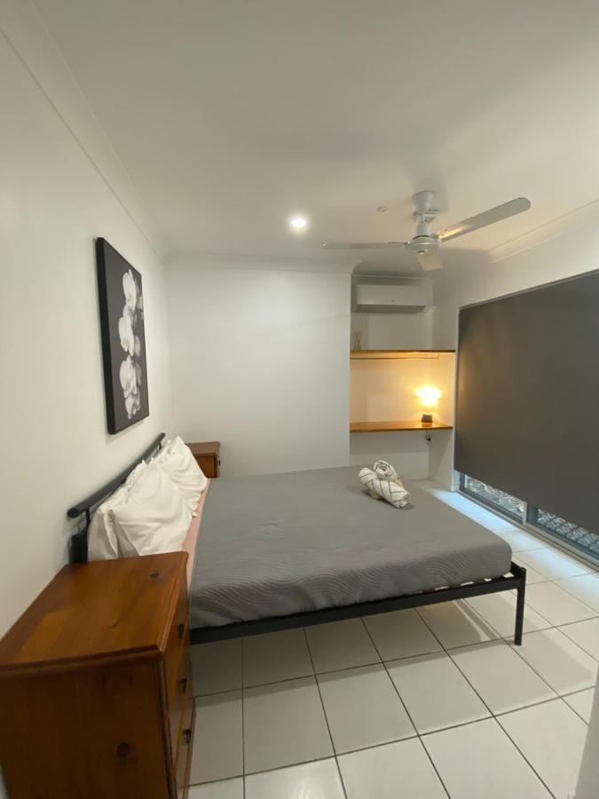 Cairns Beaches Flashpackers Палм Коув Екстериор снимка